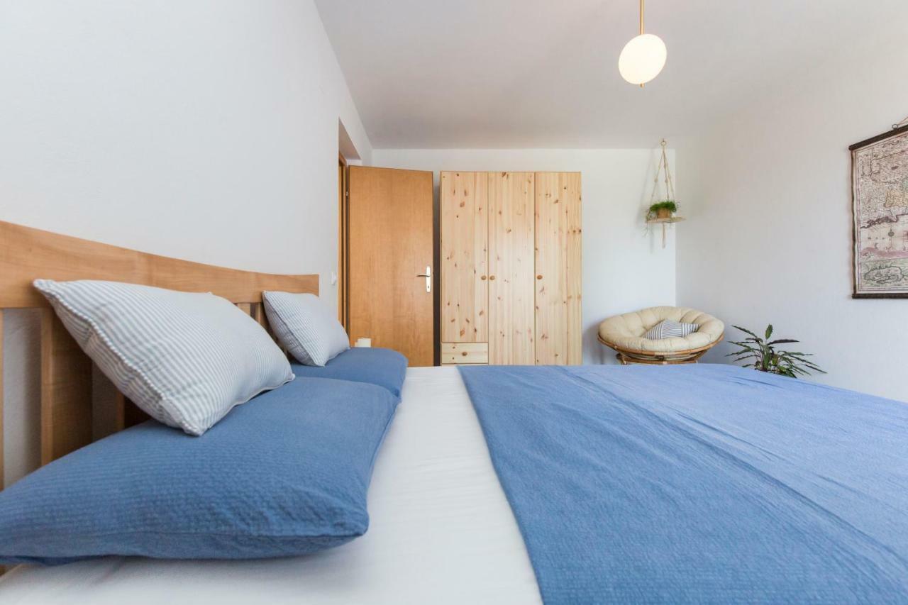 Casa Flora 3-Minutes' Walk From The Beach Novigrad  ภายนอก รูปภาพ